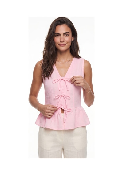 Onloox Kadın Pembe Pembe Pamuklu Müslin V Yaka Peplum Form Önden Fiyonk Bağlamalı Detaylı Kolsuz Bluz Onloox Kadın Pembe Pembe Pamuklu Müslin V Yaka Peplum Form Önden Fiyonk Bağlamalı Detaylı Kolsuz Bluz