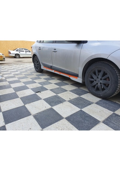 Megane 3 Coupe Marşpiyel Takımı---Fibersan Tuning