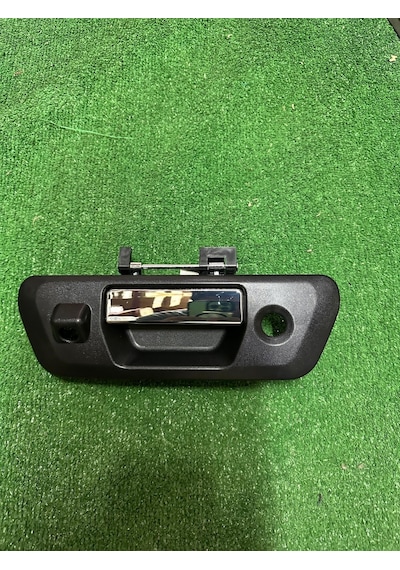 Nissan Navara Bagaj Açma Kol Kameralı Tip 2015-2021 90606-4jg0c