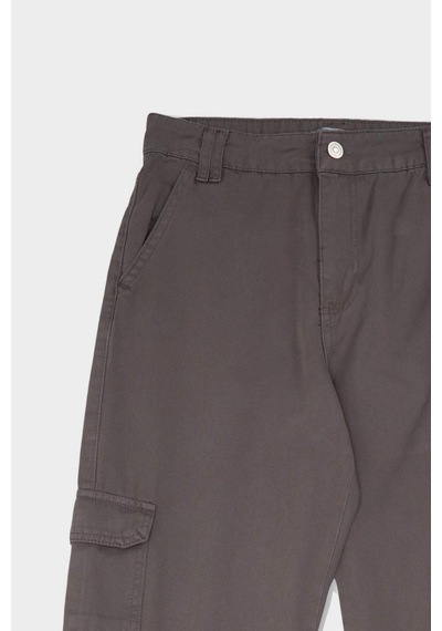 DeFacto Straight Fit Kışlık Gabardin Pantolon Kargo Cepli Normal Bel Düz Paça D3762AX24AUGR310 Gri