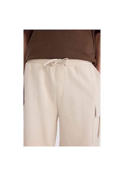 DeFacto Regular Fit Beli Bağcıklı Kargo Cepli Şort D9494AX25SMBG766