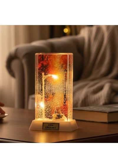 Kişiye Özel Led Işıklı Son Baharda Aşk Temalı Dekoratif Gece Lambası