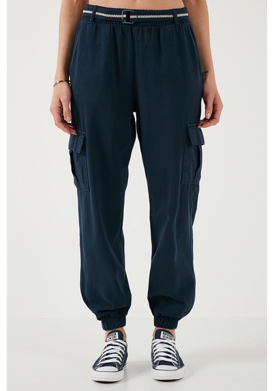 Lela Pamuklu Standart Fit Normal Bel Lastikli Paça Kemerli Jogger Bayan Pantolon 668Yp5045 Lacivert Lela Pamuklu Standart Fit Normal Bel Lastikli Paça Kemerli Jogger Bayan Pantolon 668Yp5045 Lacivert