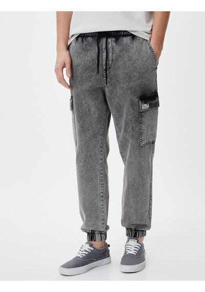 Koton Oversize Kot Pantolon Jogger Kargo Cepli Beli Bağcıklı Yıkamalı Siyah 4sam40245nd Siyah Koton Oversize Kot Pantolon Jogger Kargo Cepli Beli Bağcıklı Yıkamalı Siyah 4sam40245nd Siyah