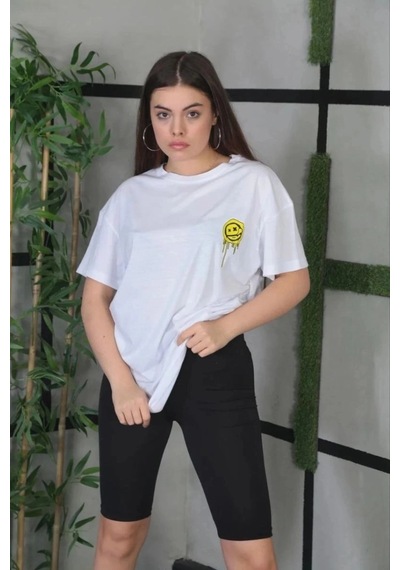 Freedom Storee Kadın Bisiklet Yaka Baskılı Kısa Kol Oversize T-shirt - Beyaz Çok Renkli