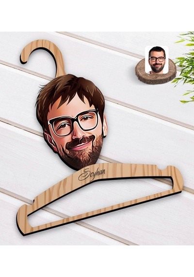 Kişiye Özel Erkek Yüz Karikatürlü Ahşap Elbise Askısı-1