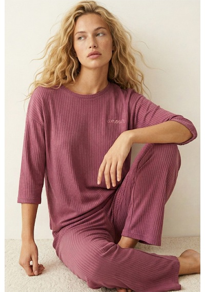 Siyah İnci Soft Touch Ince Örme Nakışlı Pijama Takım Vişne Çürüğü