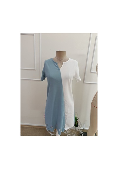 Butik İstanbul Kadın Kısa Kollu V Yakalı Çift Renklç Kısa Lazer Kesim Çiçek Detaylı Ithal Krep Elbise Mavi