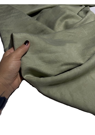 Jakarlı Modal Cupro Kumaş 160 Cm En Kabartmalı Desenli Parlak Yüzey Çağla Yeşil