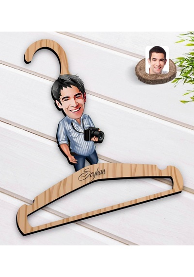 Kişiye Özel Erkek Fotoğrafçı Karikatürlü Standart Boy Ahşap Elbis