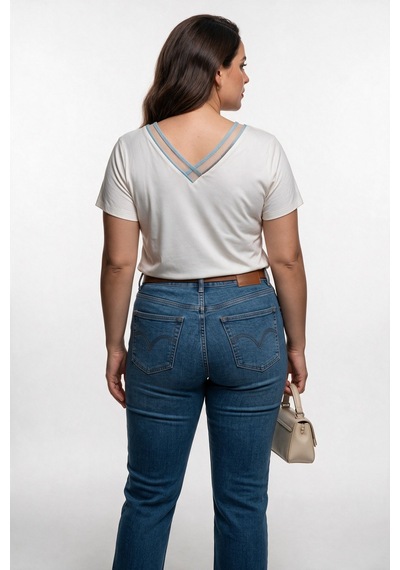 Vedi-bb Kadın Büyük Beden V Yaka Kısa Kol Pamuklu Kuş İşlemeli T-shirt Ekru