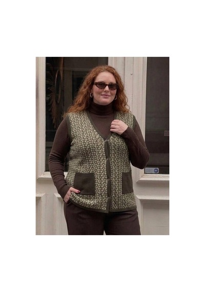 Onno Style Women Büyük Beden Çelik Örgü Klasik Leopar Desen Triko Kadın Yelek Kahverengi Onno Style Women Büyük Beden Çelik Örgü Klasik Leopar Desen Triko Kadın Yelek Kahverengi