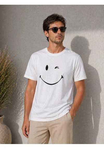 Barlashive Erkek Minimal Gülümseyen Yüz Baskılı Tişört Kısa Kol Yazlık T-shirt - Beyaz Çok Renkli