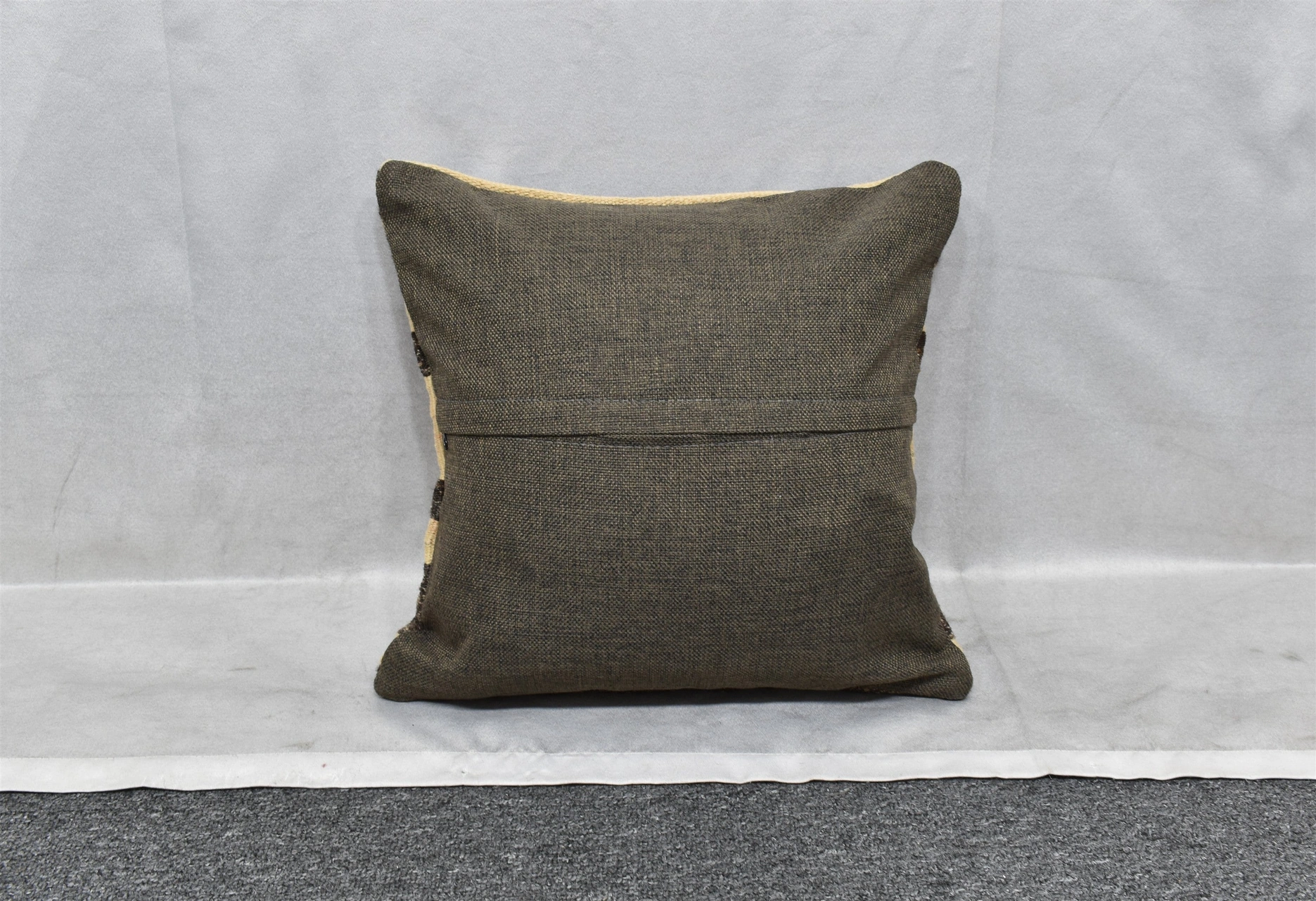 Zehra Abla Halı Yeni El Dokuma Dekoratif Kilim Kırlent Yastık Kılıfı 6532 Çok Renkli