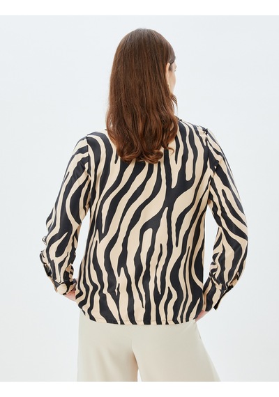 Koton Zebra Desenli Gömlek Uzun Kollu V Yaka Siyah Desenli 5wak60053uw Siyah Desenli Koton Zebra Desenli Gömlek Uzun Kollu V Yaka Siyah Desenli 5wak60053uw Siyah Desenli