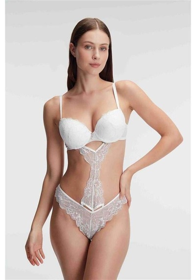 Lisinya Destekli Balenli Kaplı Dantel Detaylı Sütyen Slip İç Çamaşırı Takımı Ekru Lisinya Destekli Balenli Kaplı Dantel Detaylı Sütyen Slip İç Çamaşırı Takımı Ekru