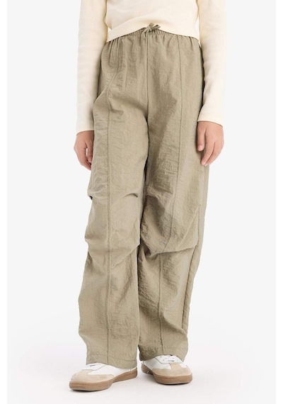 DeFacto Kız Çocuk Beli Lastikli Düz Paça Paraşüt Pantolon D7605A825SMKH465 Haki