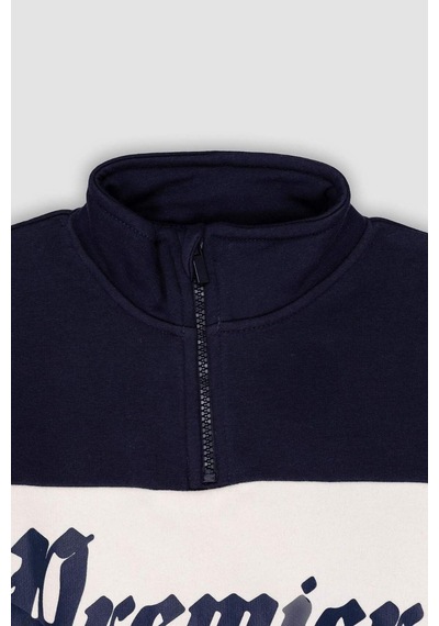 DeFacto Erkek Çocuk Oversize Geniş Kalıp Yarım Fermuarlı Baskılı Kalın Sweatshirt D1910A824WNNV135