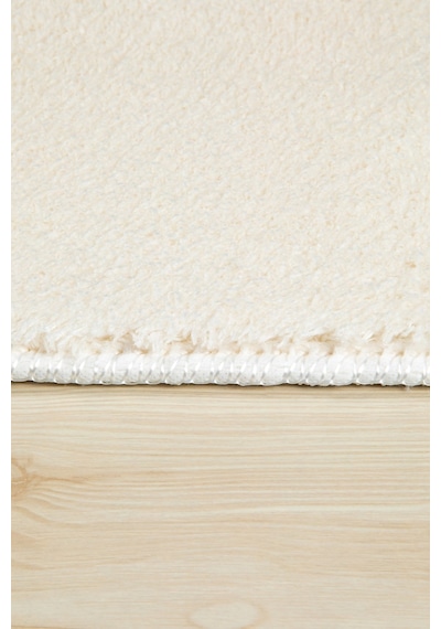 Valeryhome Vl Comfort Düz Saçaklı Peluş Düz Yolluk Ekru Oval Ekru Ponpon