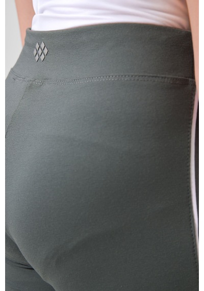 Tommylife Beyaz-haki Pamuklu O Yaka Standart Fit Basic İspanyol Paça Kız Çocuk Tayt Takım - 75192 Beyaz