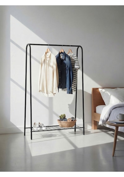 Telli Siyah Butik Elbise Askısı Ayaklı Askılık Konfeksiyon Askılık Siyah