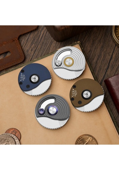 Kizer Snail-trail 5th Pocket Coin Knife Detent Slip Joint Aeb-l Matte Brass-tone Aluminum Handle Flat Grind Kizerv 2757a1 Kamp Çakısı Kum Kizer Snail-trail 5th Pocket Coin Knife Detent Slip Joint Aeb-l Matte Brass-tone Aluminum Handle Flat Grind Kizerv 2757a1 Kamp Çakısı Kum