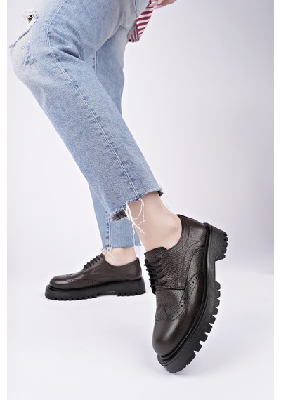 Muggo Amour Bağcıklı Hakiki Deri Kalın Taban Günlük Casual Makosen Kadın Loafer Ayakkabı Kahverengi