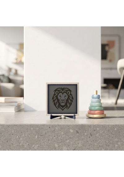 Minimalist Aslan Temalı Masaüstü Dekoratif Obje, Çalışma Alanlarına Güçlü Dokunuş 10x10 Cm
