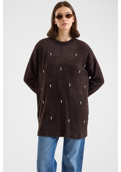 Olcay Taş Detaylı Soft Kumaş Oversize Triko Kazak Kahve 8290