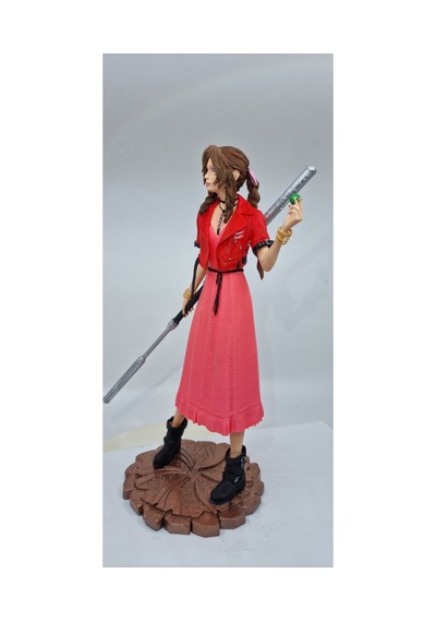 Final Fantasy Aerith Gainsborough Figür 30 Cm
