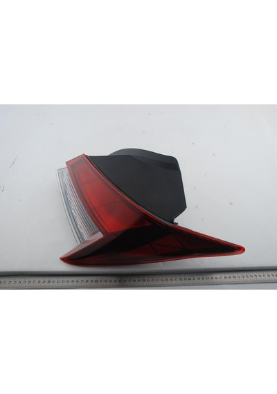 Dış Sağ Stop Dış Hyundai Elantra 2020-2022 Uyumlu 92402aa000