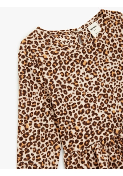 Koton Leopar Desenli Uzun Kollu Bisiklet Yaka Tişört Bej Desenli 6wmg10204ak Ekru Desenli Koton Leopar Desenli Uzun Kollu Bisiklet Yaka Tişört Bej Desenli 6wmg10204ak Ekru Desenli