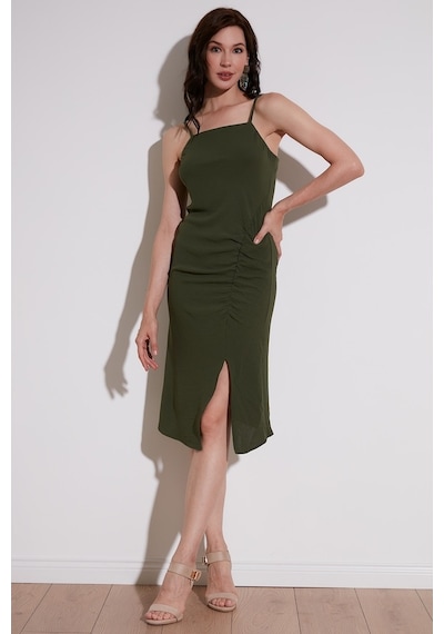 Lela Halter Yaka Ip Askılı Yırtmaçlı Bayan Elbise 6057149 Açık Haki Lela Halter Yaka Ip Askılı Yırtmaçlı Bayan Elbise 6057149 Açık Haki