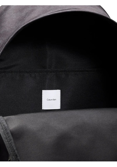 Calvin Klein Ssnl Graphıc Backpac, Ub1 Siyah Erkek Sırt Çantası