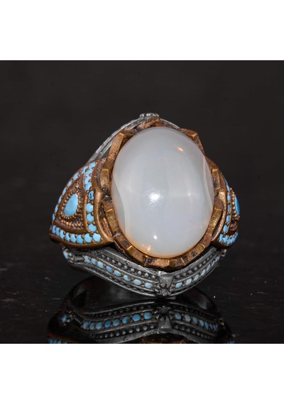 925 Ayar Gümüş Yüzük İle Gerçek Oval Opal Taşı - Dikkat Çekici Takı Parçası Gümüş