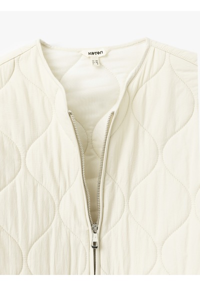 Koton Cepli Fermuarlı Oversize Kapitone Mont Ekru 5sak20037ew Ekru
