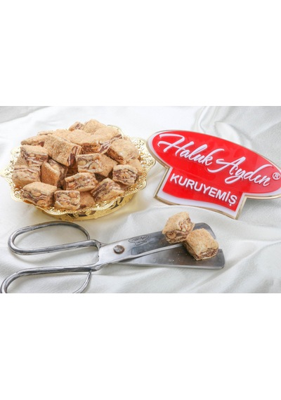 Haluk Aydın Kuruyemiş Baklava Çikolatalı Fındıklı Bisküvi Kaplı 640 G