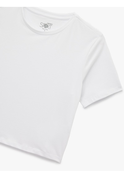 Koton Slim Fit Kısa Kollu Pamuklu Bisiklet Yaka Spor Tişört Beyaz 7wak10053nk