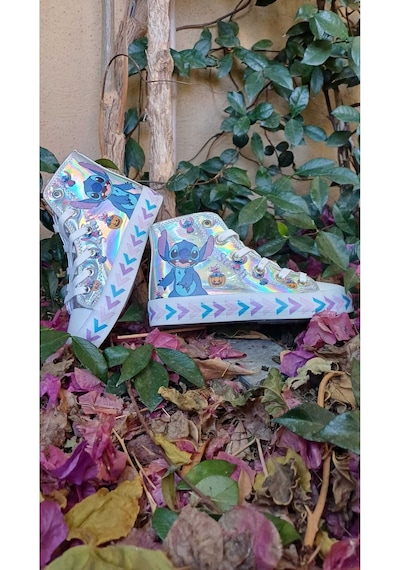 Scarpe Magiche Stitch Dijital Baskılı Kız Çocuk Ayakkabısı 31-35 Numara Arası Işıksızdır Gümüş Scarpe Magiche Stitch Dijital Baskılı Kız Çocuk Ayakkabısı 31-35 Numara Arası Işıksızdır Gümüş