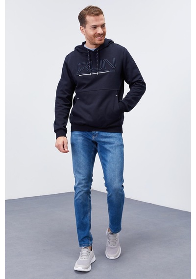 Tommy Life Lacivert Yazı Nakışlı Standart Kalıp Kapüşonlu Erkek Sweatshirt - 87887 Lacivert Tommy Life Lacivert Yazı Nakışlı Standart Kalıp Kapüşonlu Erkek Sweatshirt - 87887 Lacivert