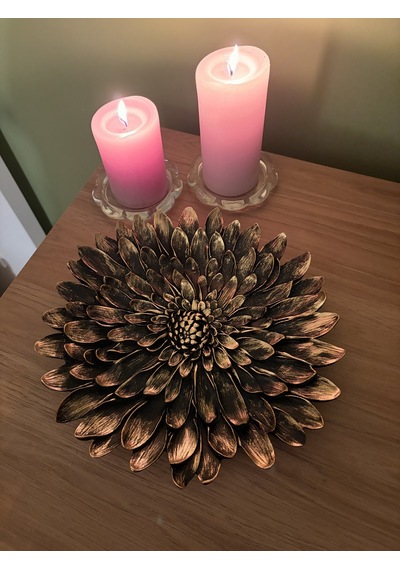 Dekoratif Çiçek Tabak / Sunumluk Mat Siyah & Altın Yaldız Eskitme 28 Cm