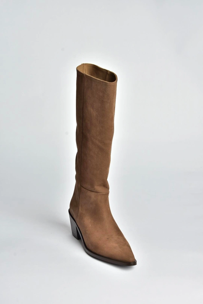 Fox Shoes V654082101 Kahverengi Hakiki Deri Nubuk Kalın Topuklu Kadın Çizme Kahverengi-nubuk Fox Shoes V654082101 Kahverengi Hakiki Deri Nubuk Kalın Topuklu Kadın Çizme Kahverengi-nubuk