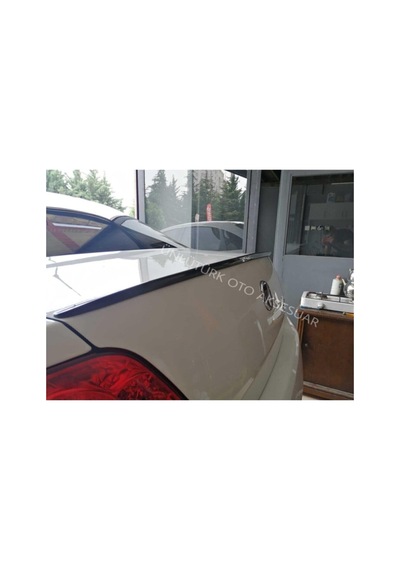 Fiat İle Uyumlu Linea Bagaj Üstü Spoiler Piano Black