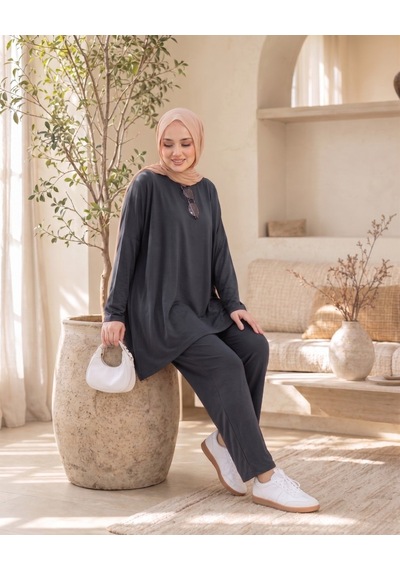 Unika Boutique Kadın Arma Detaylı Salaş İkili Takım Antrasit