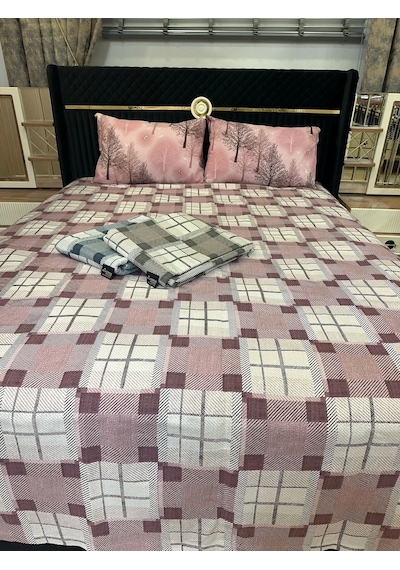 Nivemeshome Lila Desenli 200x230 Tek Pike Örtüsü Çift Kişilik Lila