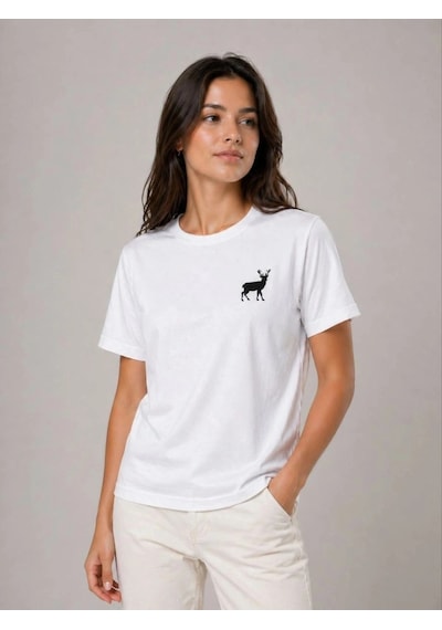Freedom Storee Kadın Minimal Geyik Logolu Tişört Bisiklet Yaka Kısa Kol Yazlık T-shirt - Beyaz Çok Renkli