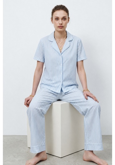 V Yaka Kapama Lastik Bel Mavi Pijama Takımı