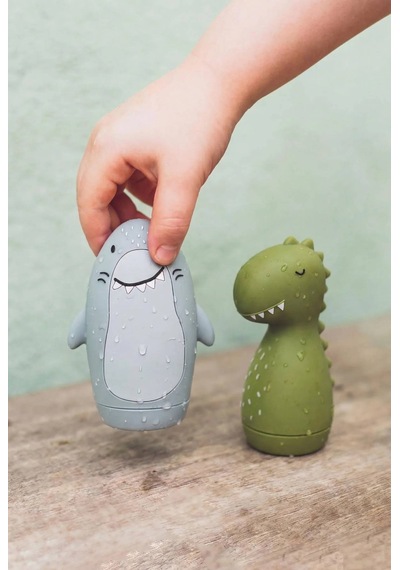 Trixie Mr. Shark & Mr. Dino Su Sıçratan Hayvanlar Banyo Oyuncağı 37-686 Belirtilmemiş