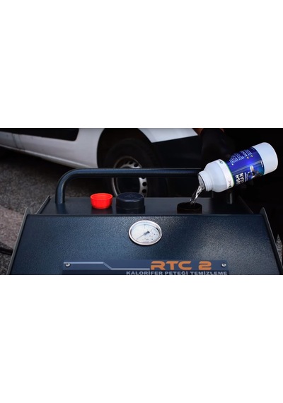 Tıkalı Radyatör Açma Kimyasalı 12 Araçlık 12 x 500 ML