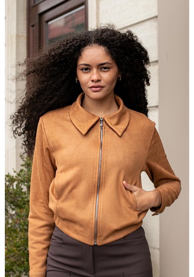 Kadın Hafif Likralı Süet Kumaş Yakalı Fermuarlı Arkası Lastikli Cepli Kısa Ceket Mont-camel Camel
